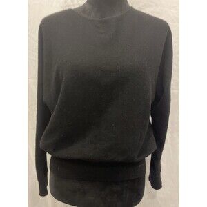 PRIVE 100% CASHMERE ROUND NECK SWEATER LUXURY MINIMALIST SOFT PREPPY COASTAL MED